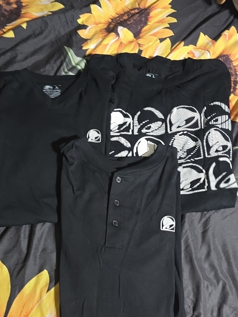 Taco Bell Black Logo Tee Bundle